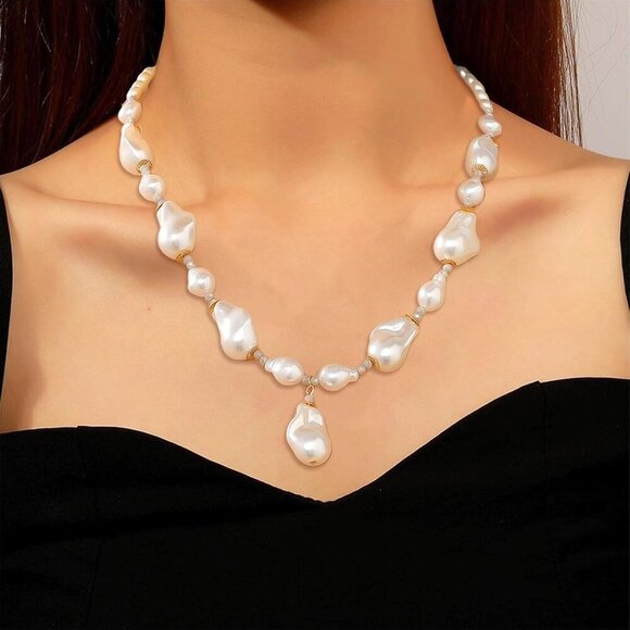 KummerSaprk Pearl Choker Necklace for Women, Layered Black Beaded Jewelry Gift - Picture 3 of 7